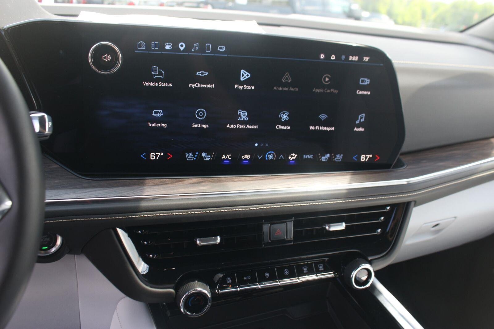 Used 2025 Black Chevrolet Premier image 23