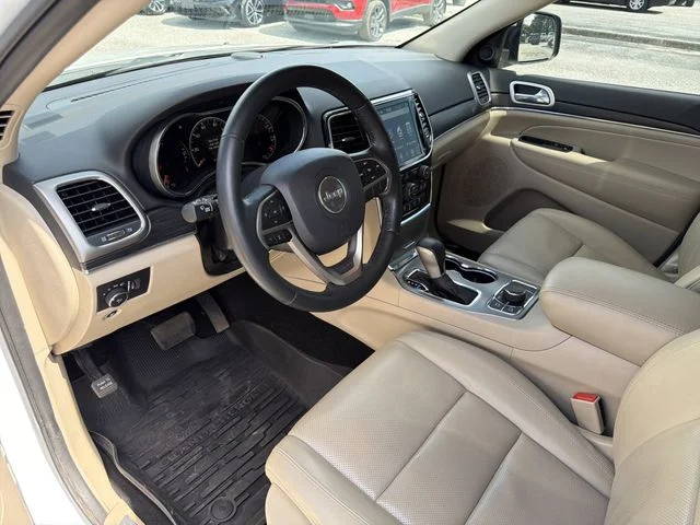 Used 2021 White Jeep Limited image 17