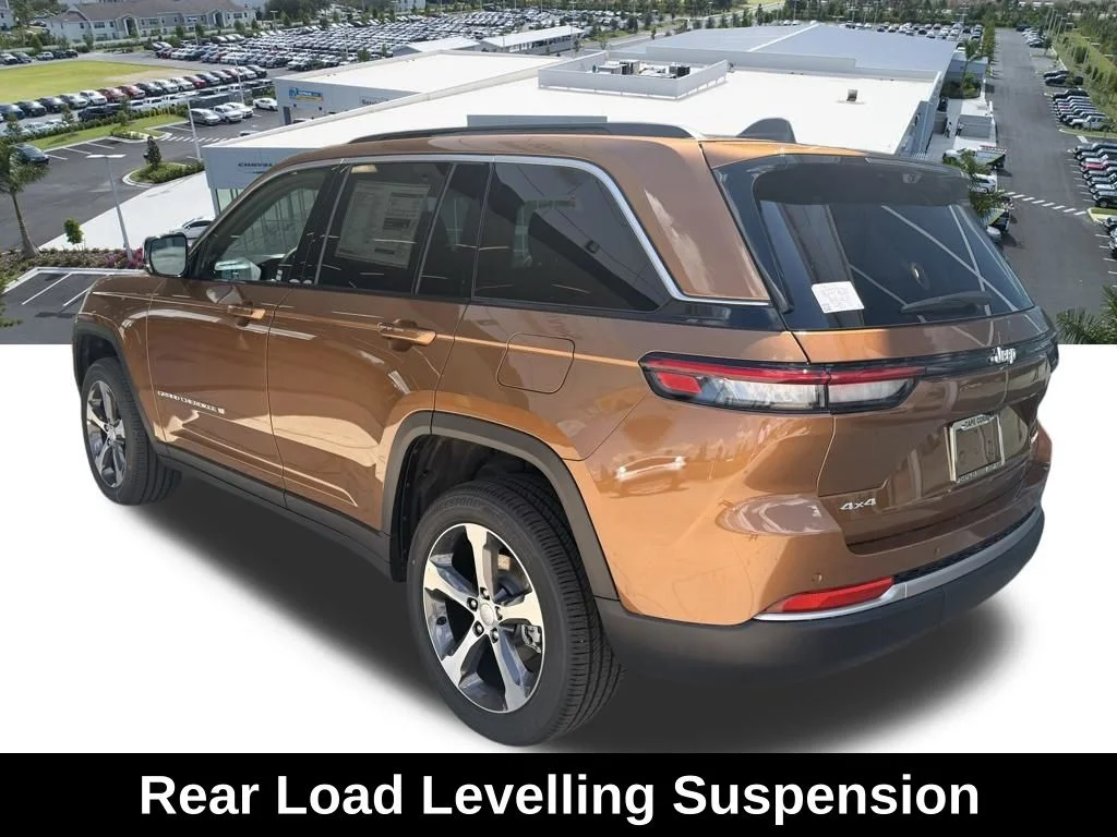 New 2026 Copper Shino Metallic Clear-Coat Exterior Paint Jeep Limited image 6