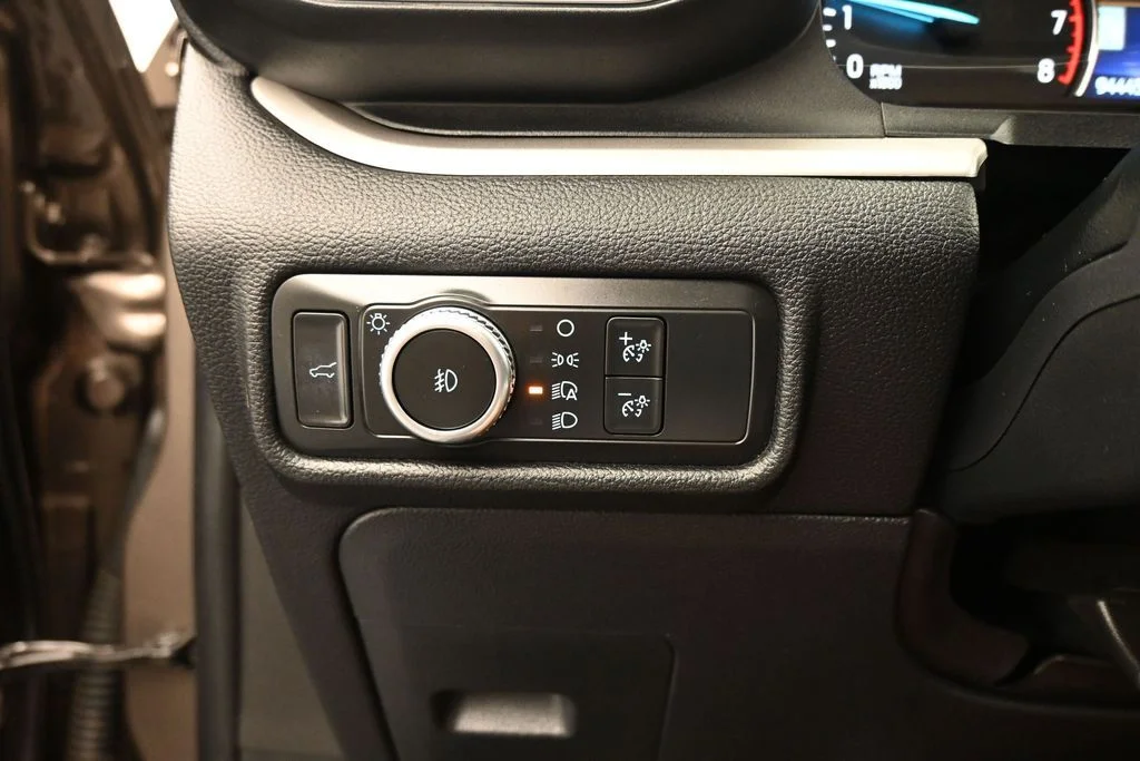 Used 2021 Gray Ford XLT image 13