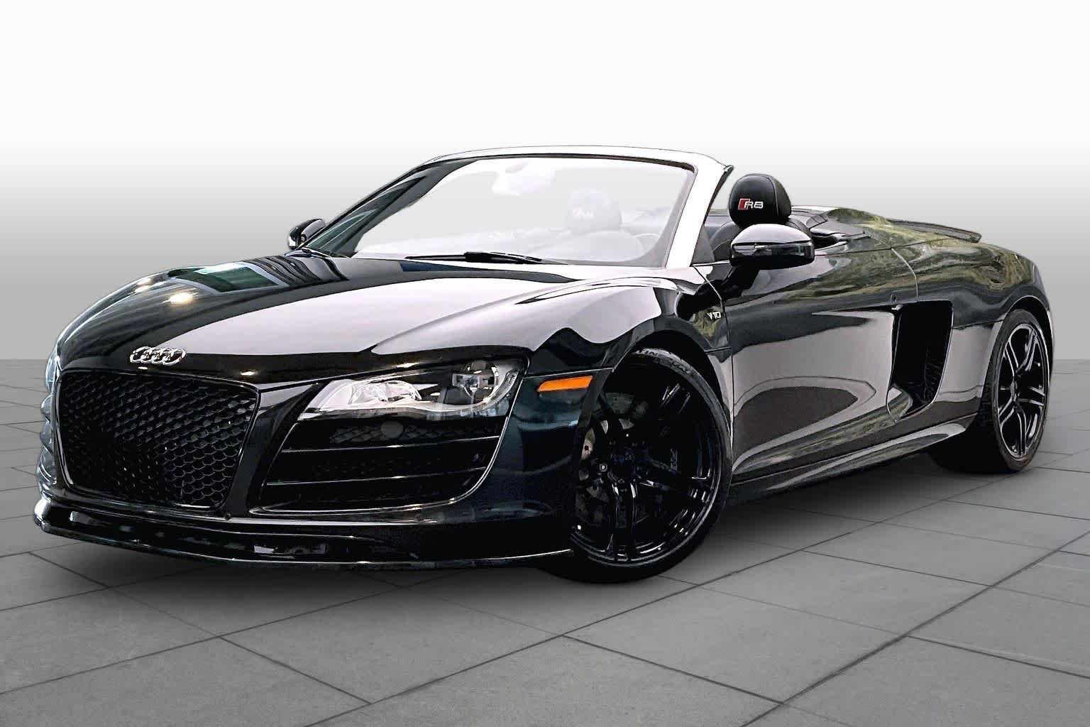 Pre-Owned 2011 Audi R8 5.2L