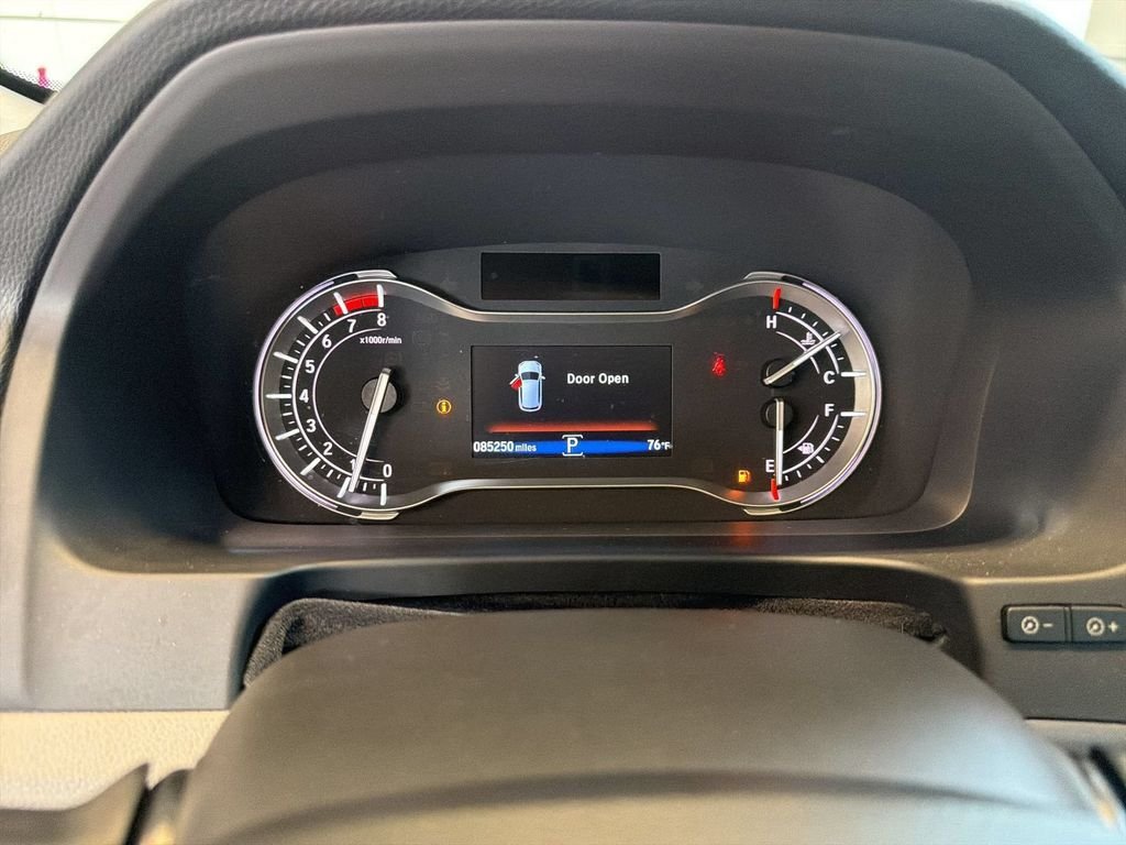 Used 2018  Honda EX-L image 18