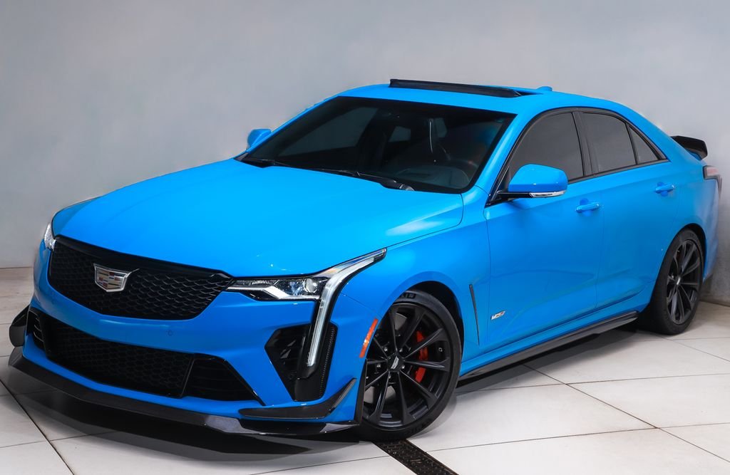 2022 Cadillac CT4 V-Series Blackwing's photo