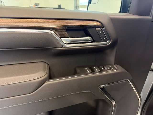 New 2026 Sterling Gray Metallic Chevrolet LT image 41