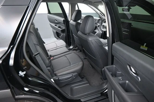 New 2026 Black Nissan SL image 15