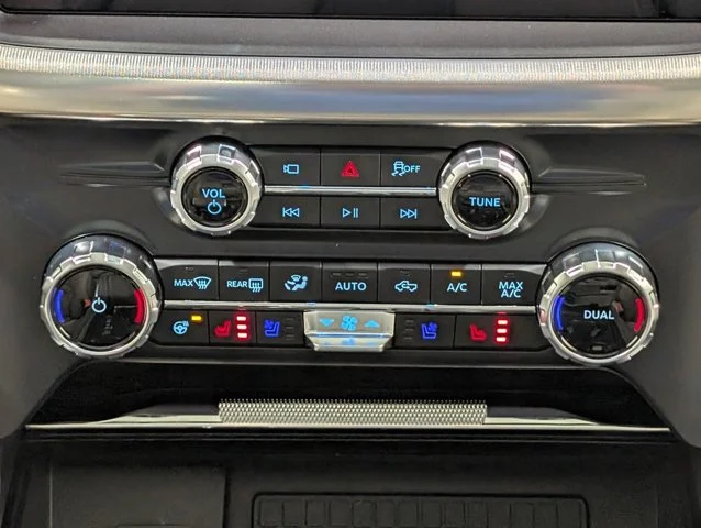 New 2026 Agate Black Metallic Ford Platinum® image 45
