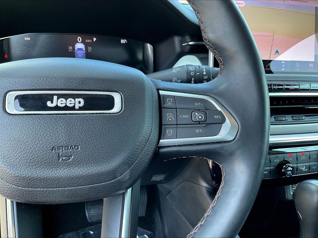 Used 2022 White Jeep Limited image 12