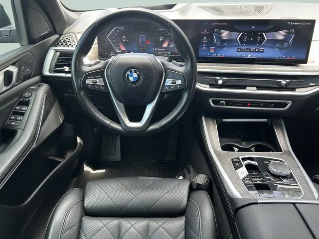 Used 2024 Black BMW sDrive40i image 19