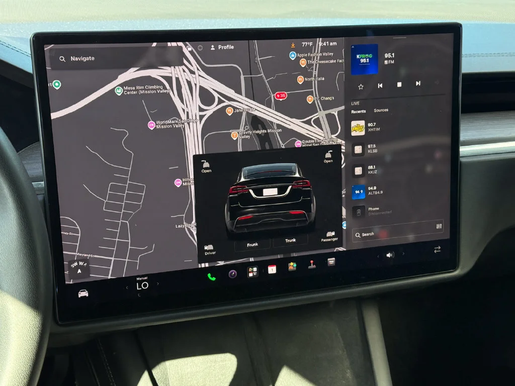 Used 2024  Tesla NA image 27