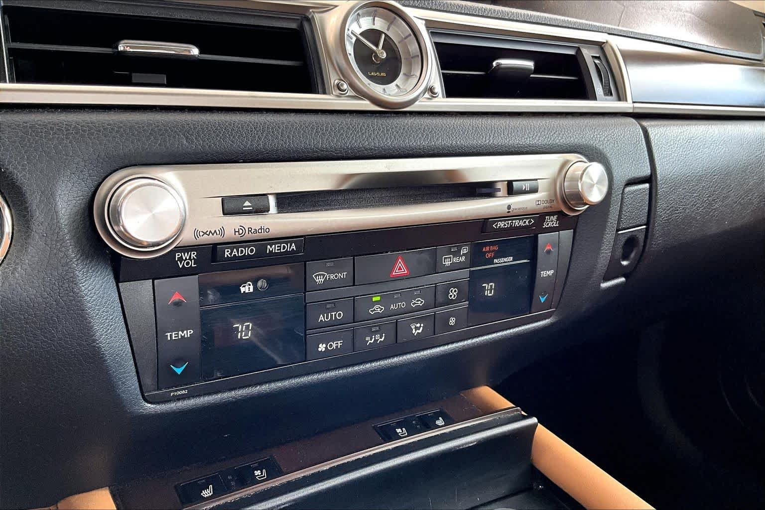 Used 2013 Liquid Platinum Lexus  image 34