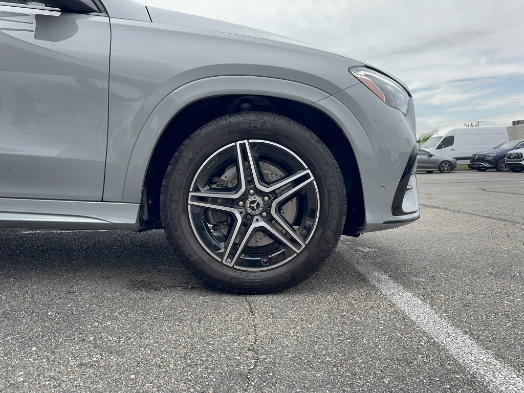 Certified Used 2026 A-GRAY Mercedes-Benz GLE 450 4MATIC® image 9