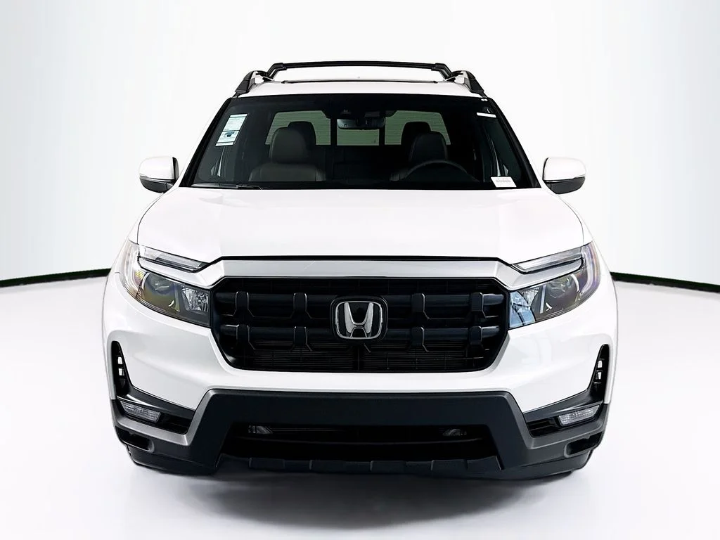 New 2026 White Honda RTL image 2