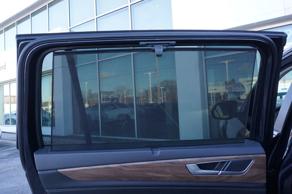 New 2026 Black Volkswagen 2.0T SE w/Technology image 26