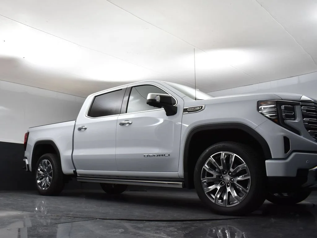 New 2026 Glacier White Tricoat GMC Denali image 30