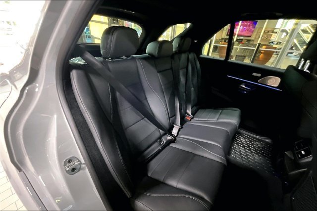 Certified Used 2026 Gray Mercedes-Benz GLE 450 image 25