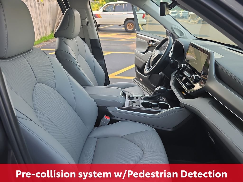 Certified Used 2025 Gray Toyota Limited image 13