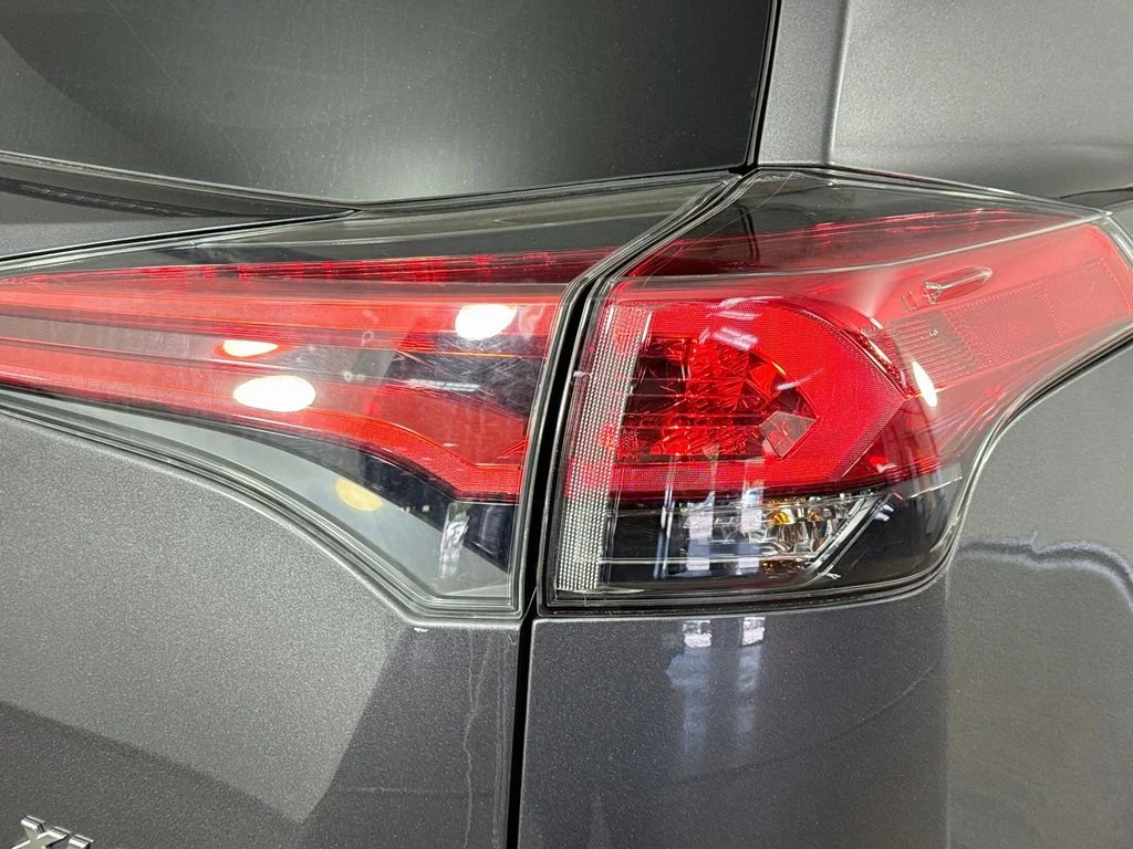 Used 2017 Gray Toyota XLE image 32