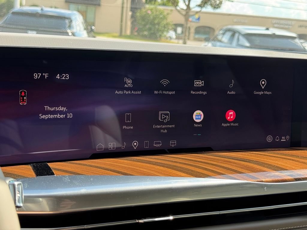 2026 Cadillac Escalade Platinum Luxury - Photo 32