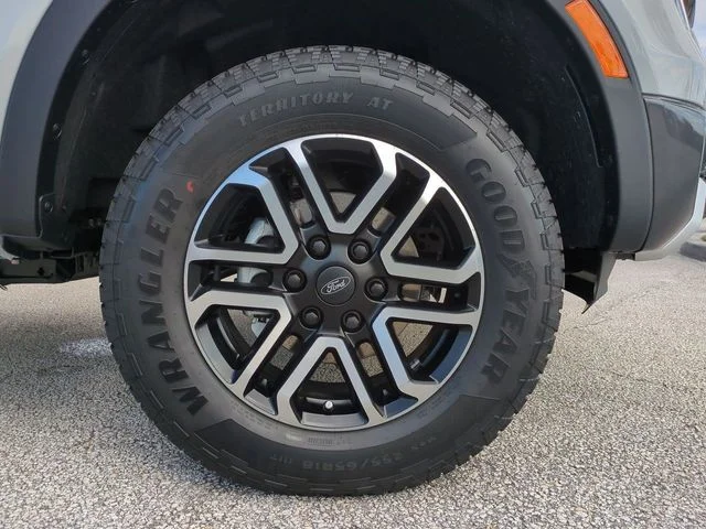 New 2026 Avalanche Ford Lariat® image 11