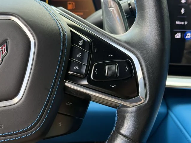 Used 2020 White Chevrolet Stingray image 12