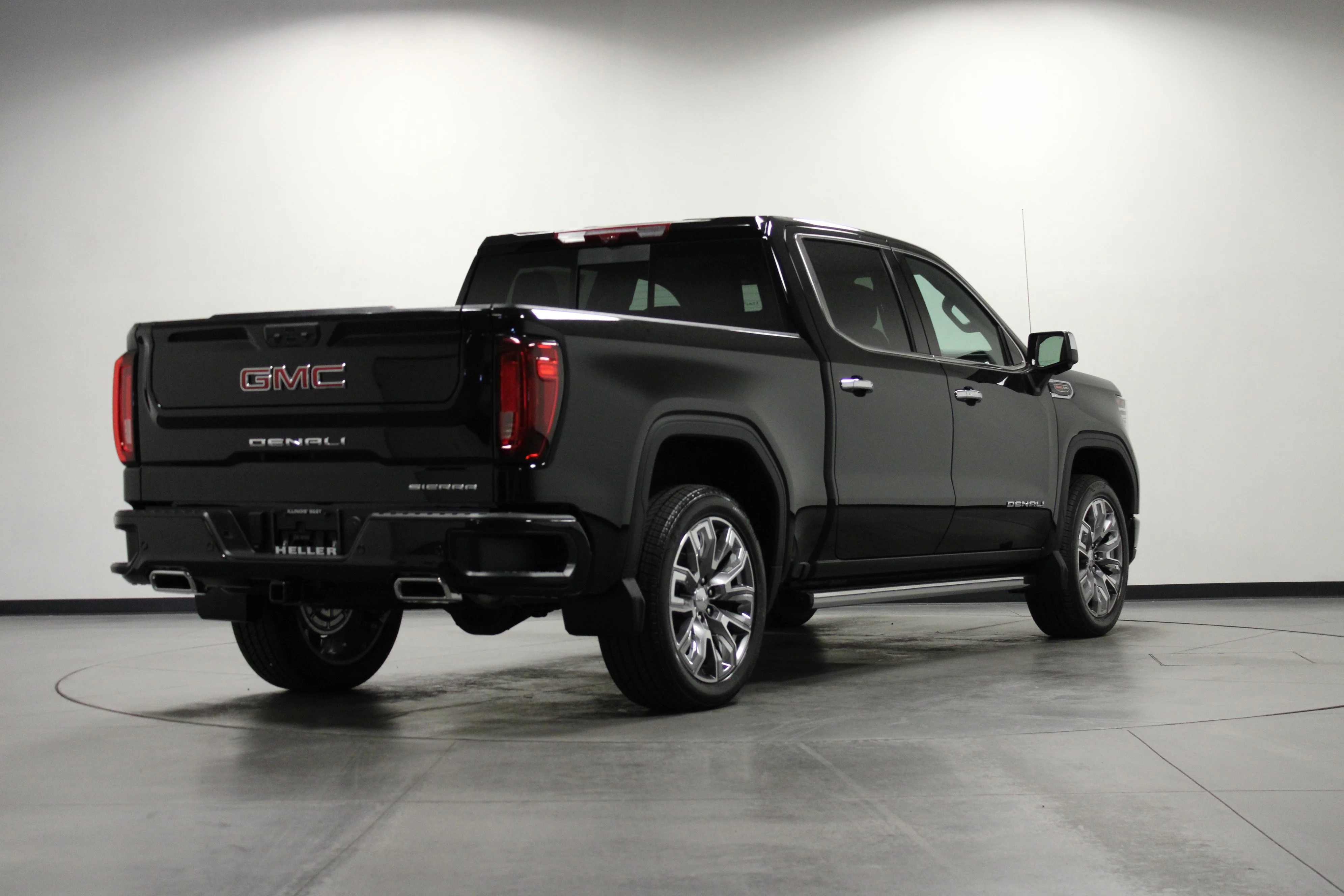 New 2026 Onyx Black GMC Denali image 4