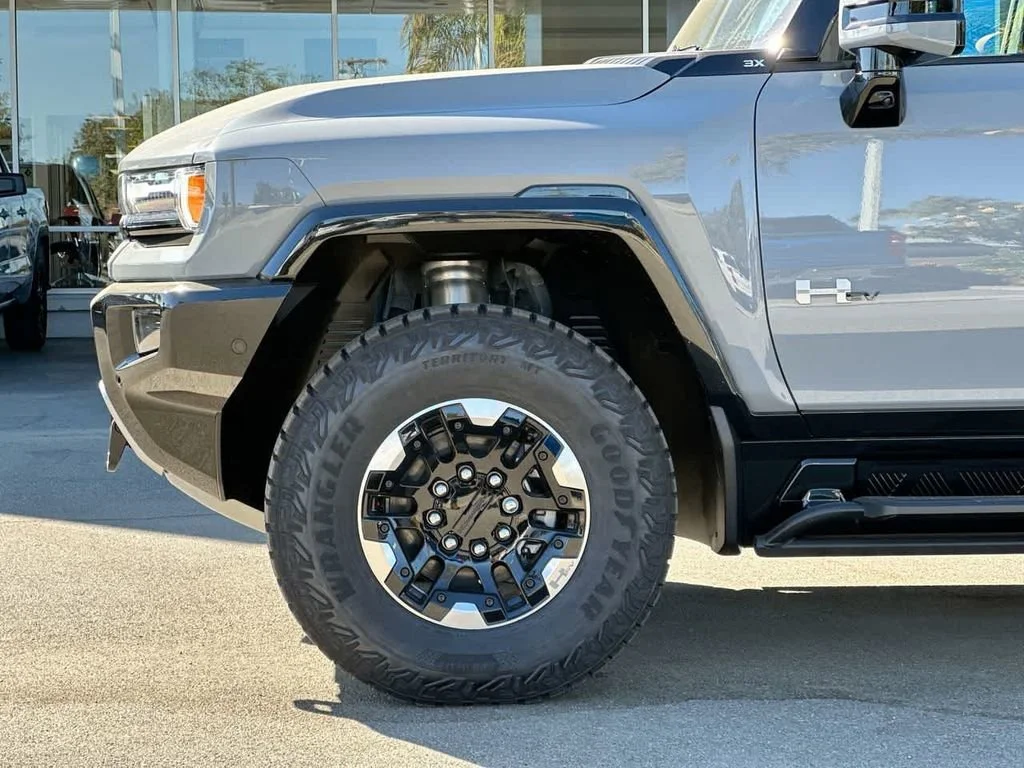 2025 GMC HUMMER EV 3X - Photo 34