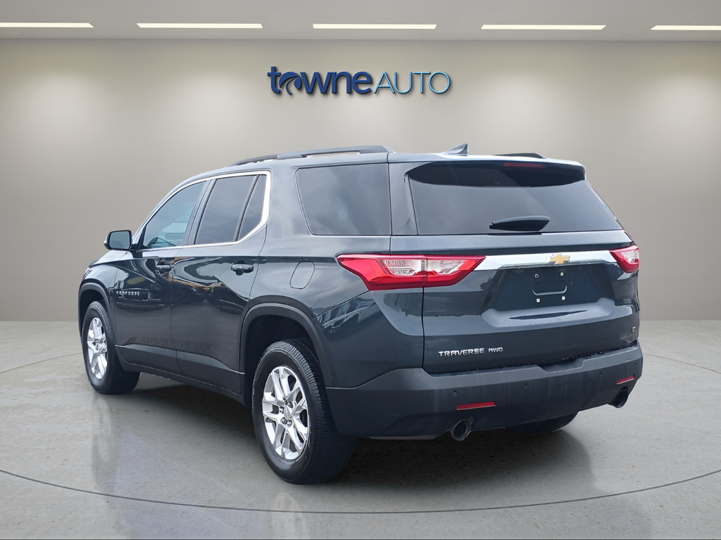 Used 2019 Gray Chevrolet LT image 3