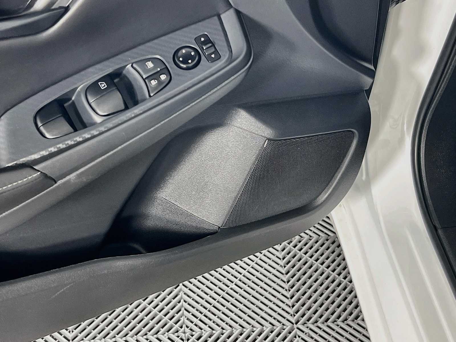 Used 2025 Fresh Powder Nissan S image 18