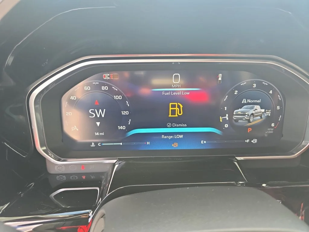New 2026 Summit White Chevrolet LT image 19