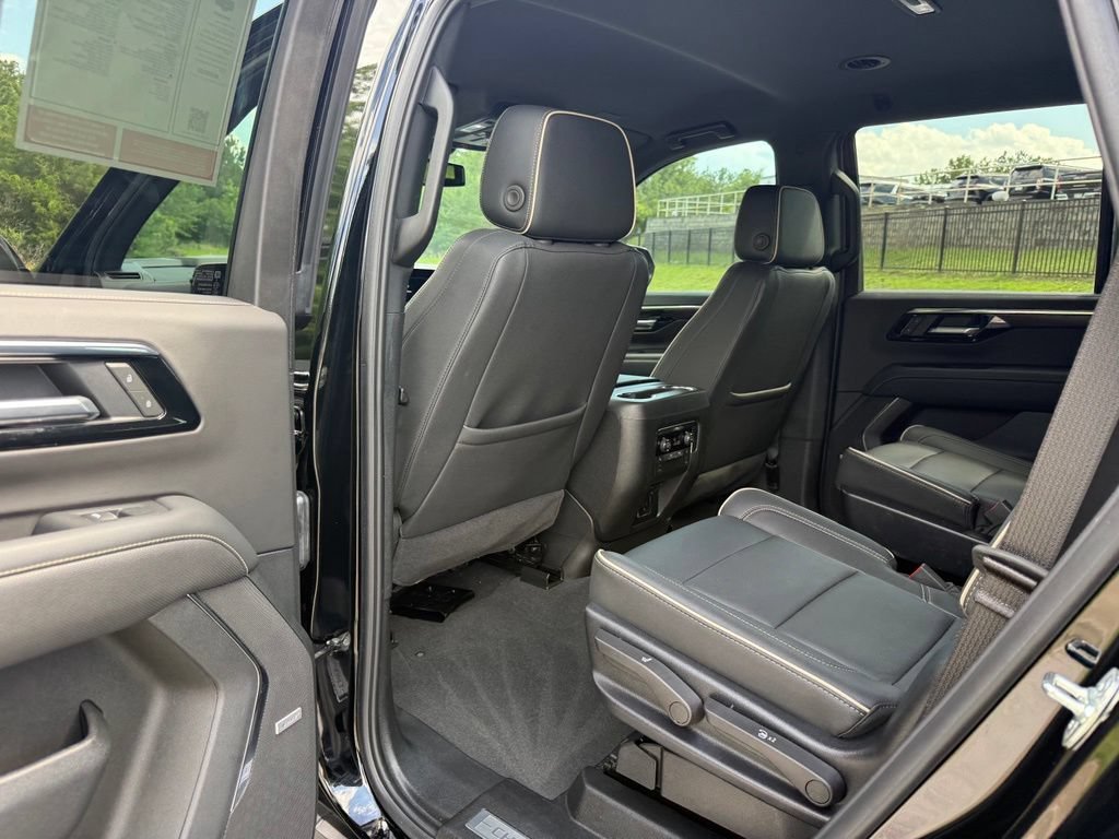 2025 Chevrolet Tahoe Premier - Photo 26