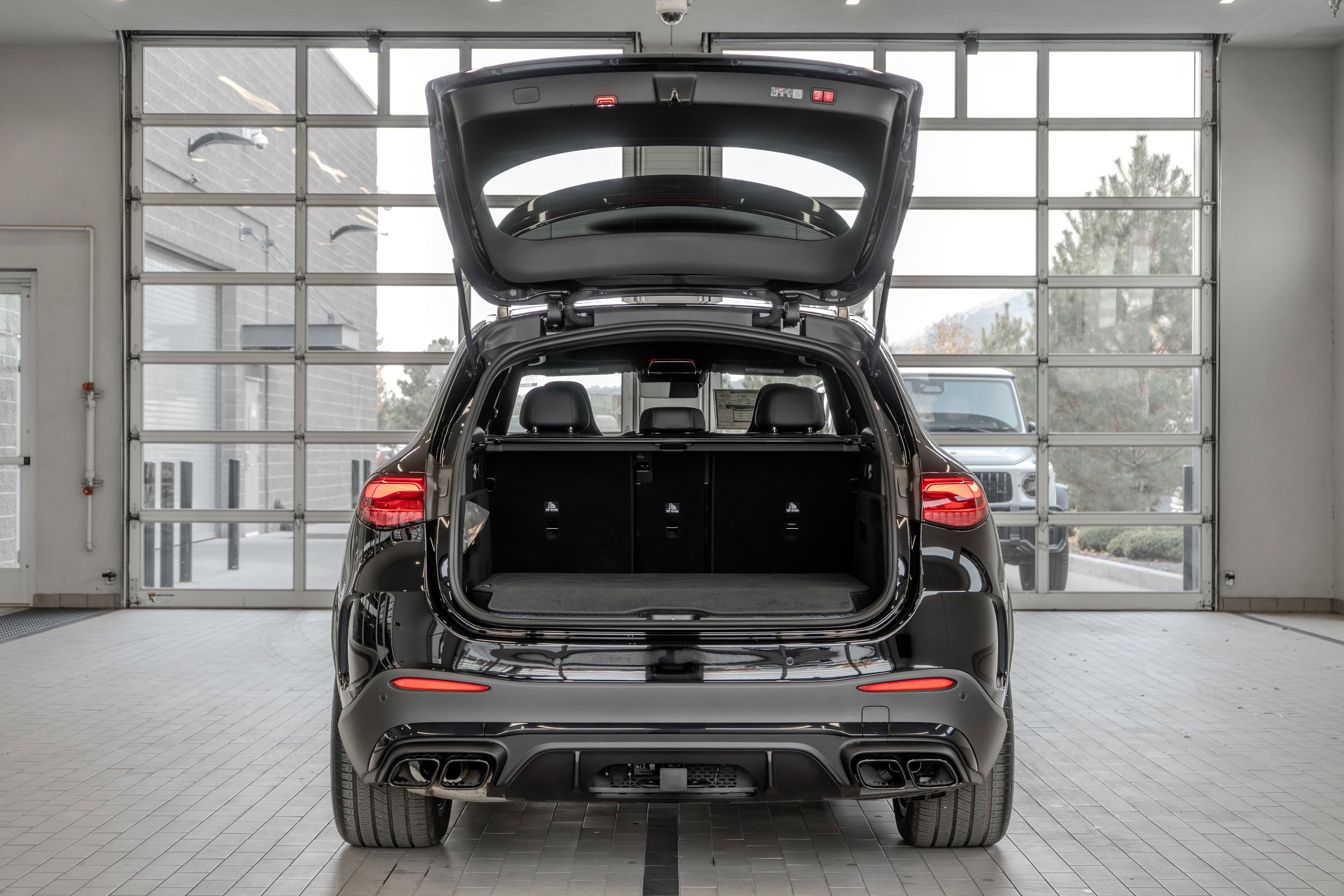 2025 Mercedes-Benz GLC AMG GLC63 S - Photo 16