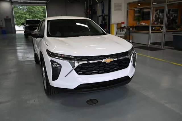 New 2026 Summit White Chevrolet LS image 3