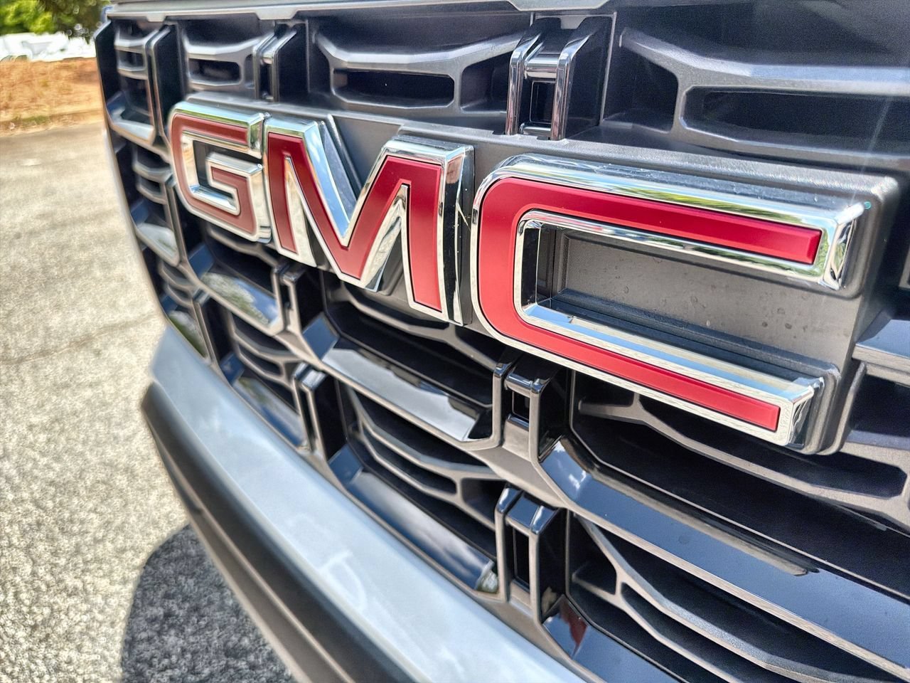 New 2026 Summit White GMC Elevation image 26