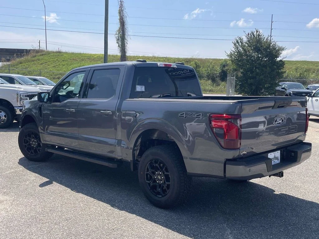 New 2026 Gray Ford XLT image 5