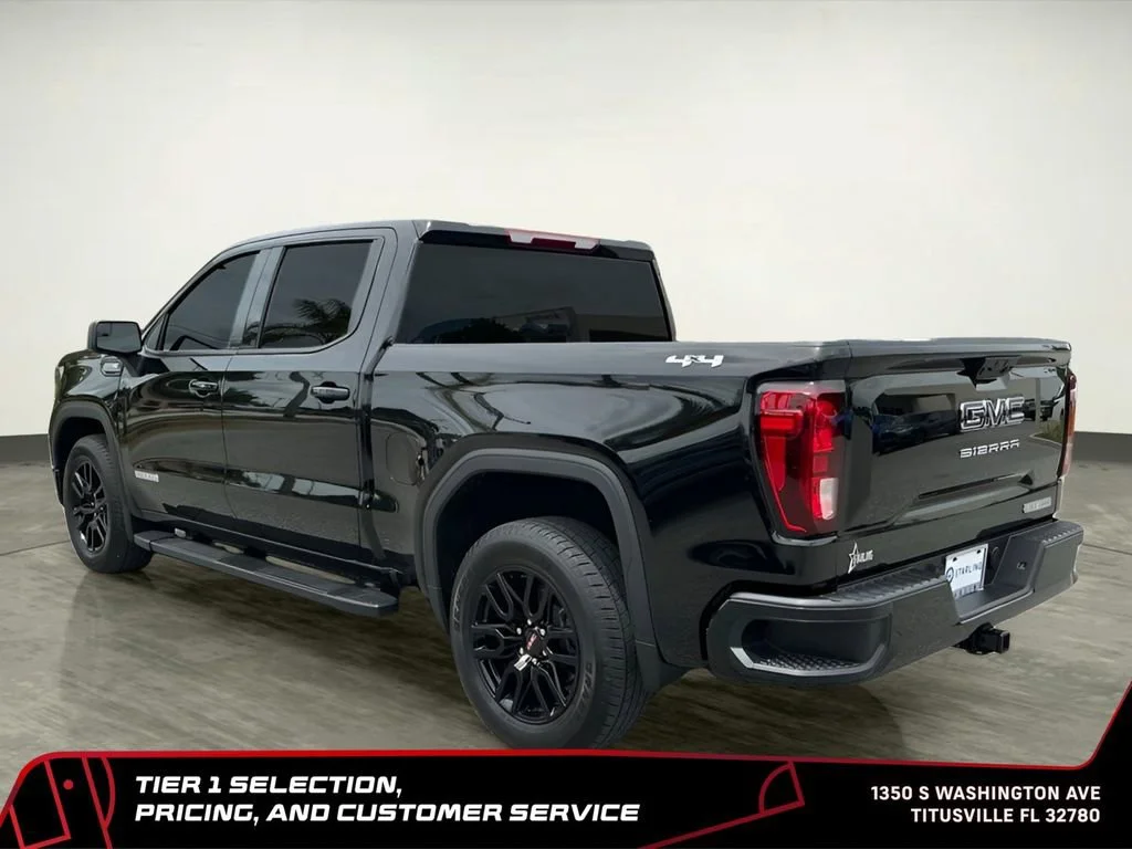 Used 2025 Onyx Black GMC Elevation image 6