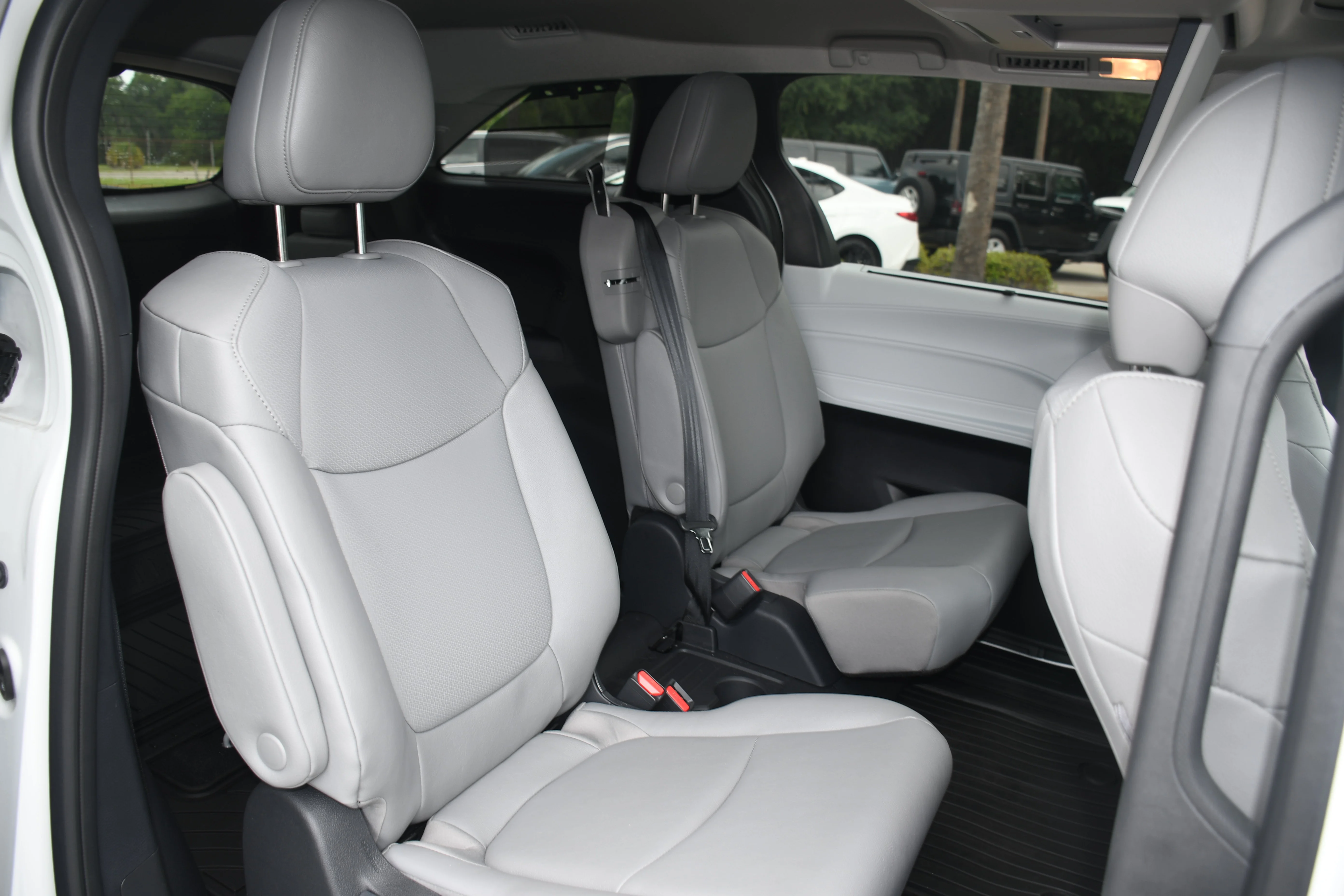 Used 2026 Beige Toyota XLE image 19