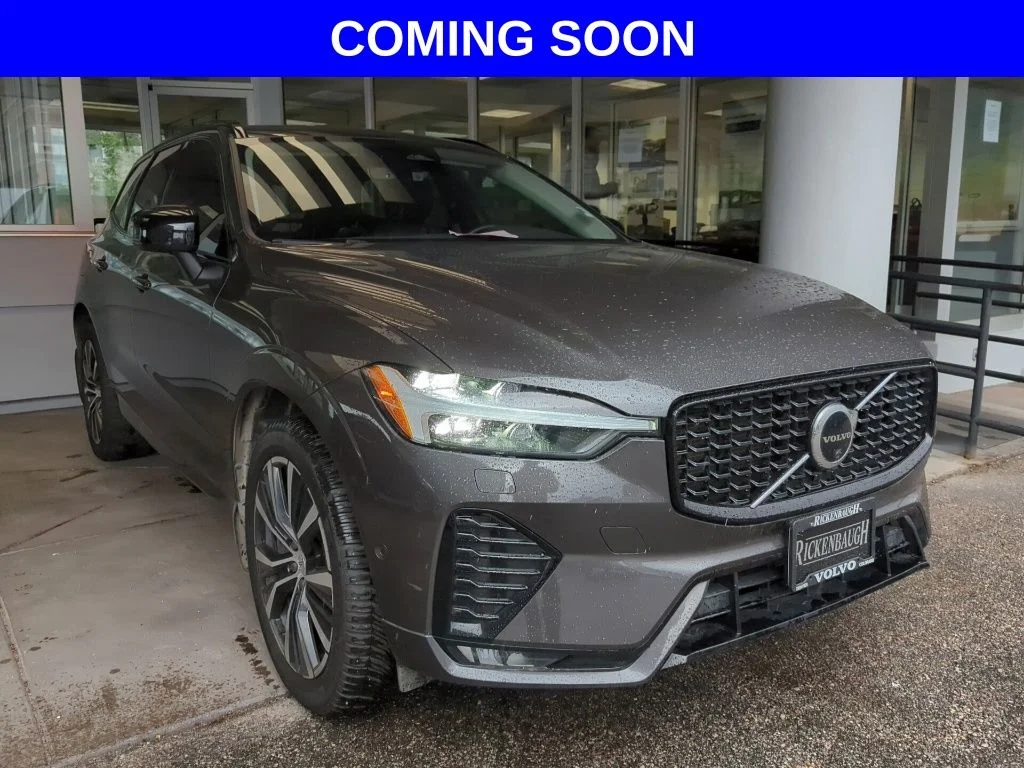 2023 Volvo XC60 B5 Plus Dark Theme AWD's photo