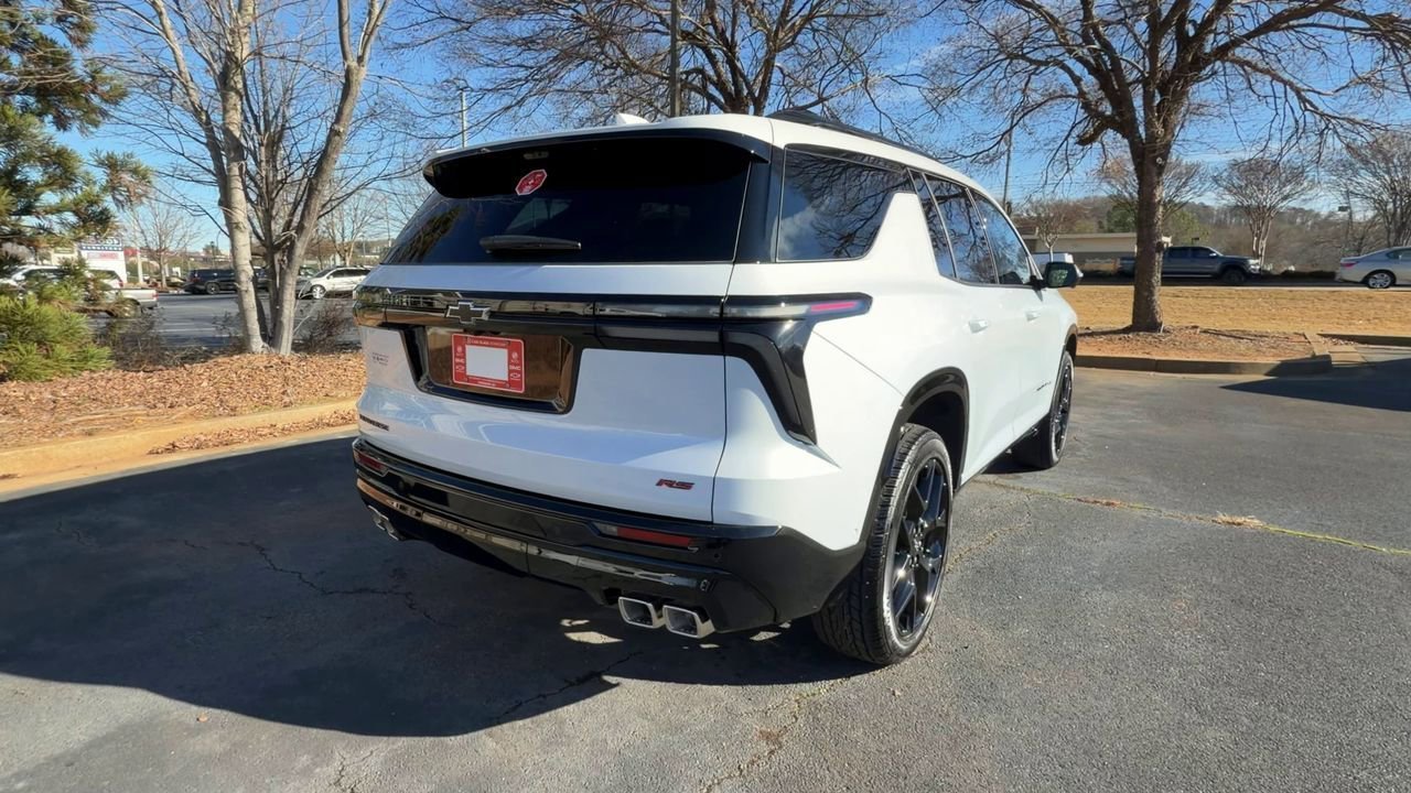Used 2026 Polar White Tricoat Chevrolet RS image 8