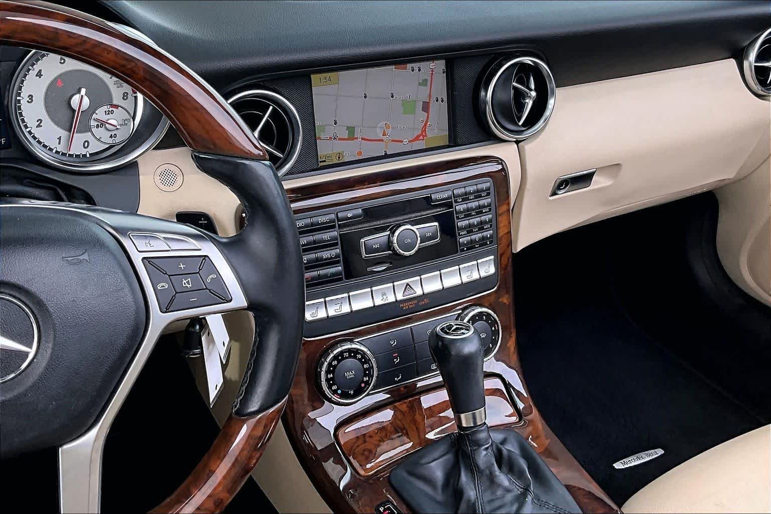 Pre-Owned 2012 Mercedes-Benz SLK 350