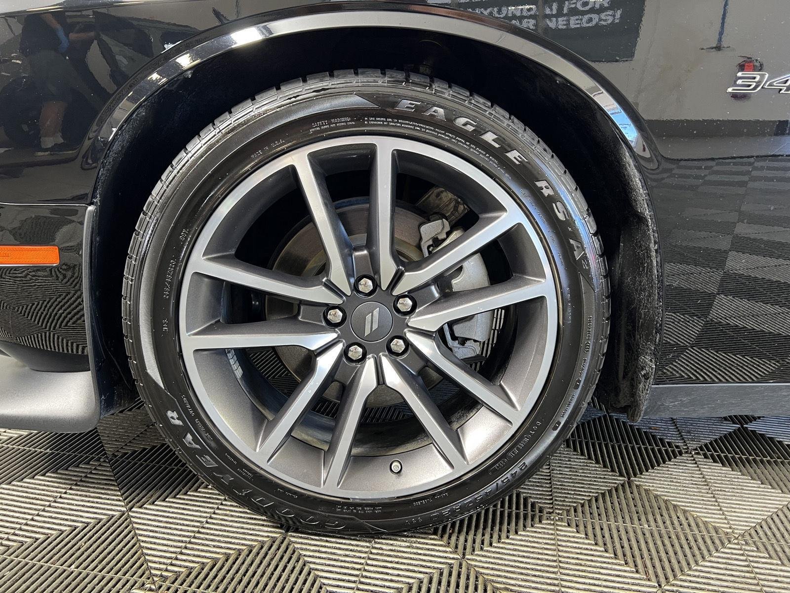 Used 2023 Pitch Black Clearcoat Dodge R/T image 31