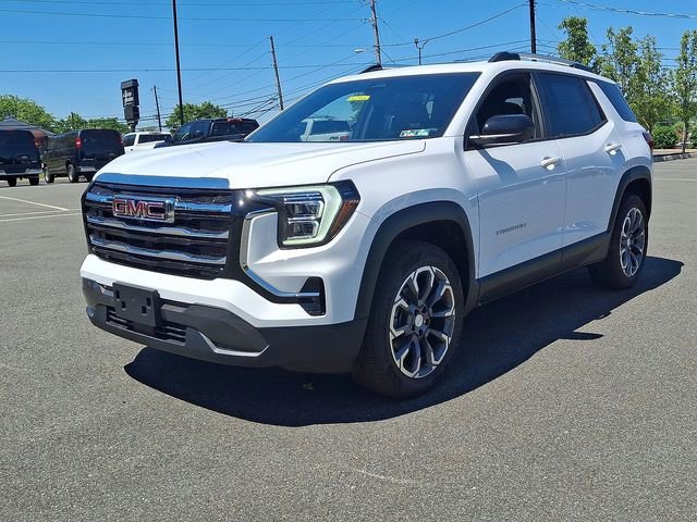 New 2026 Summit White GMC Elevation image 16
