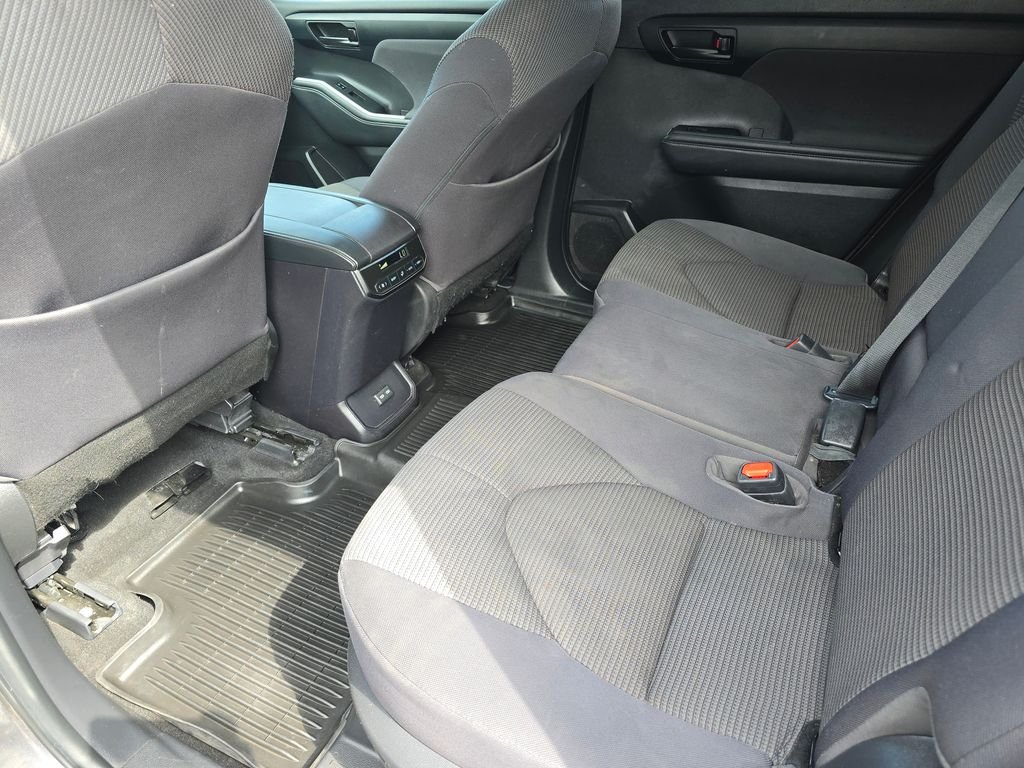 Used 2023 Gray Toyota L image 20