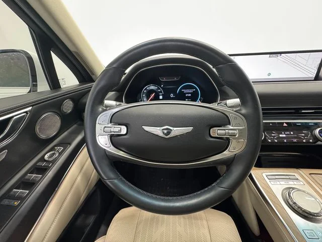 Used 2023 Uyuni White Genesis 2.5T image 23