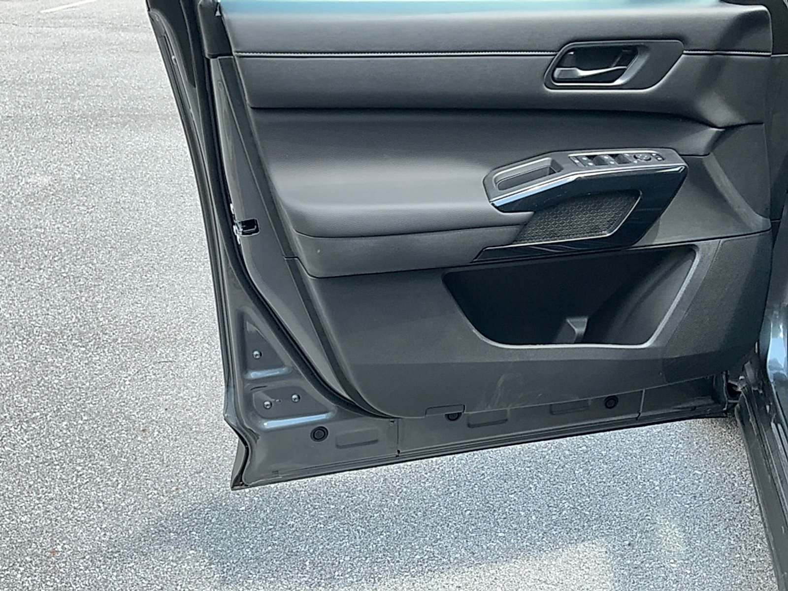 New 2026 Gun Metallic Nissan SV image 6