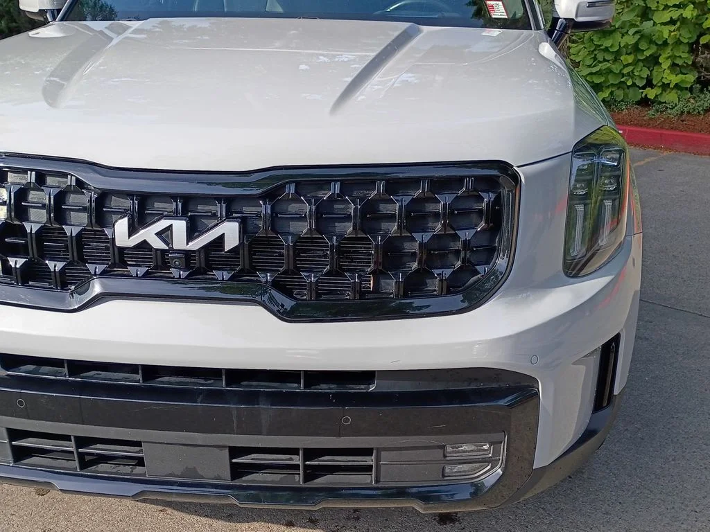 Used 2024 Wolf Gray Kia SX-Prestige X-Line image 10
