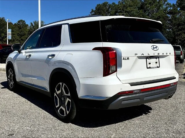Used 2024 White Hyundai Limited image 6
