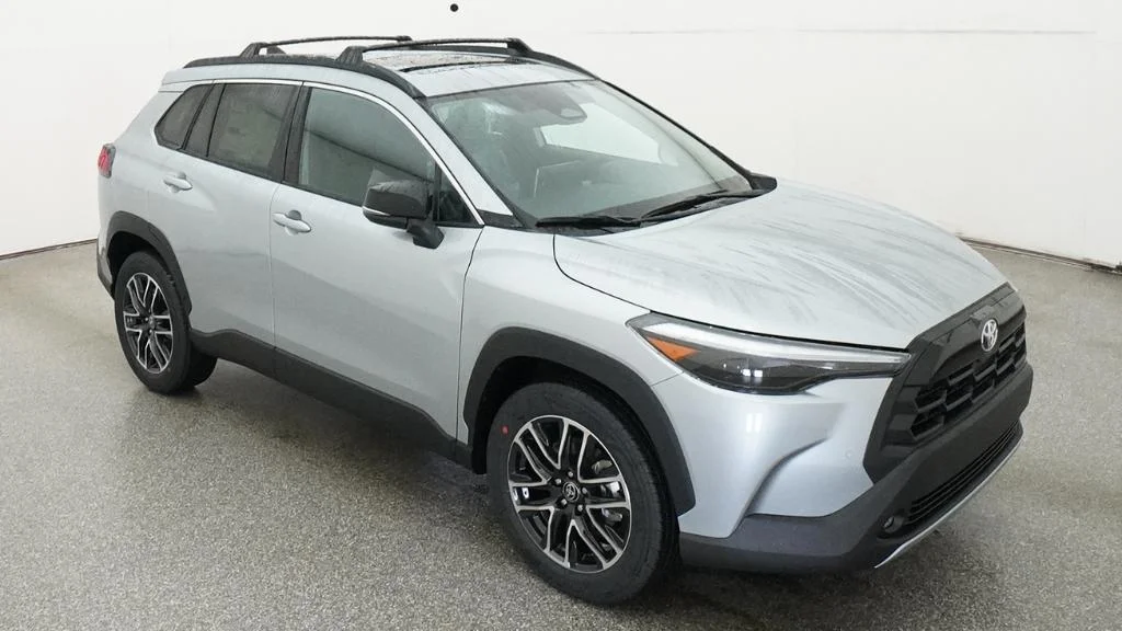 New 2026 Sonic Silver Toyota XLE image 49