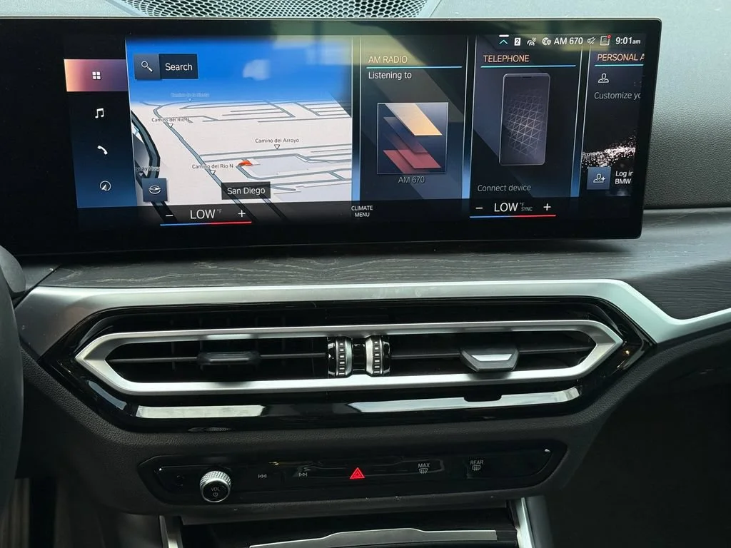 Used 2024  BMW NA image 17