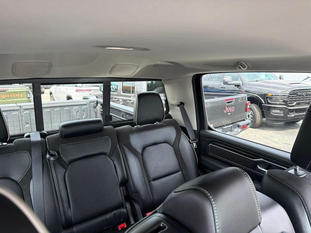 Used 2022 Black Ram Laramie image 38