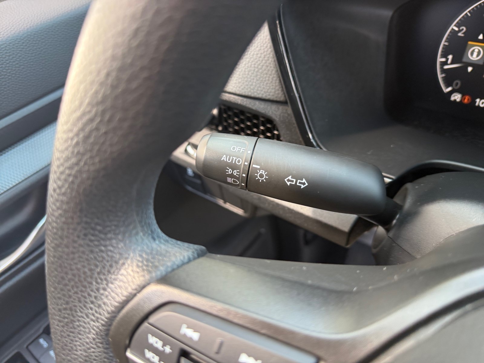 2025 Honda CR-V EX - Photo 13